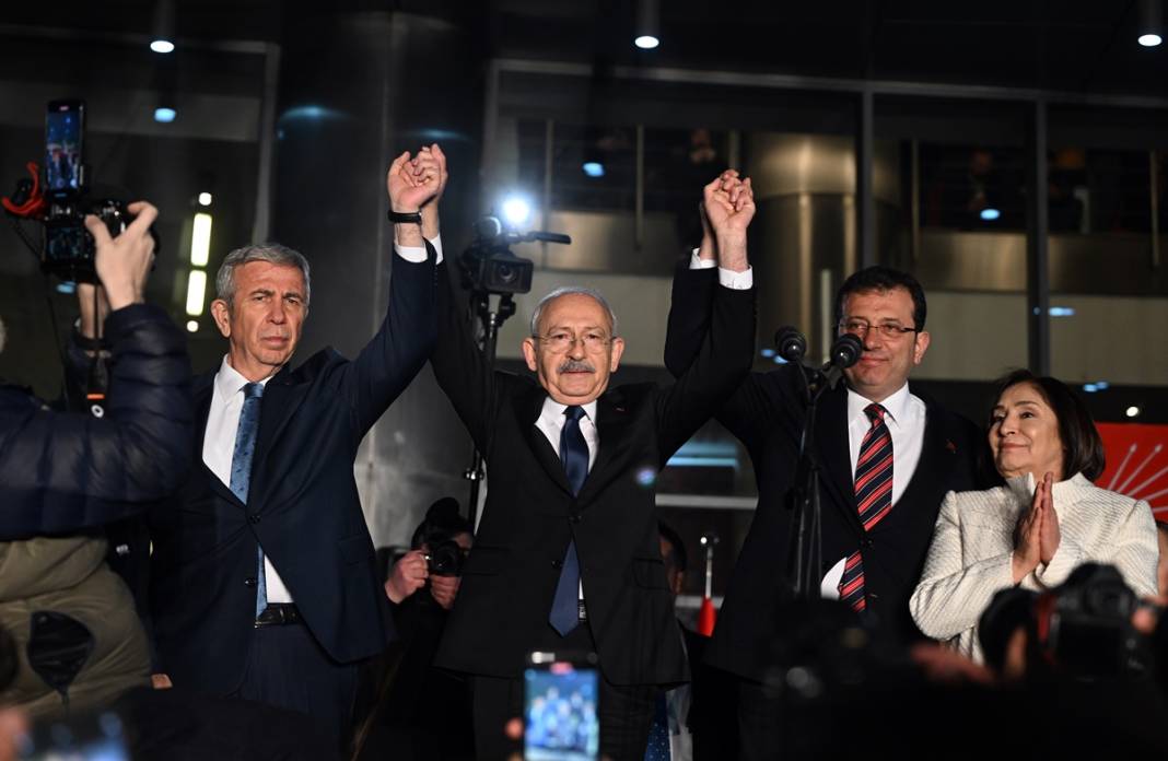 11 yıl önceki paylaşımı şaşkınlık uyandırdı! İmamoğlu yıllar önce bugünleri öngörmüş 3